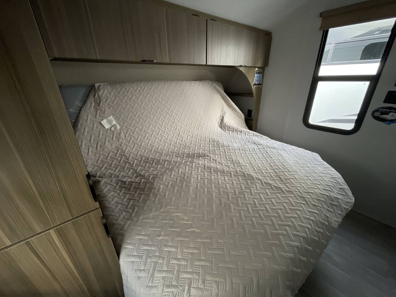 A photo of this 2026 Forest River SALEM CRUISE LITE 261BHXL