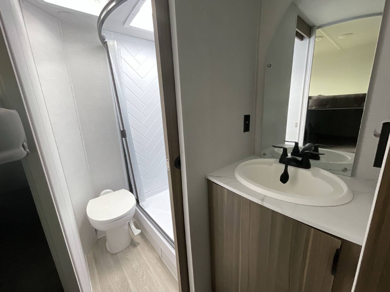 A photo of this 2026 Forest River SALEM CRUISE LITE 261BHXL