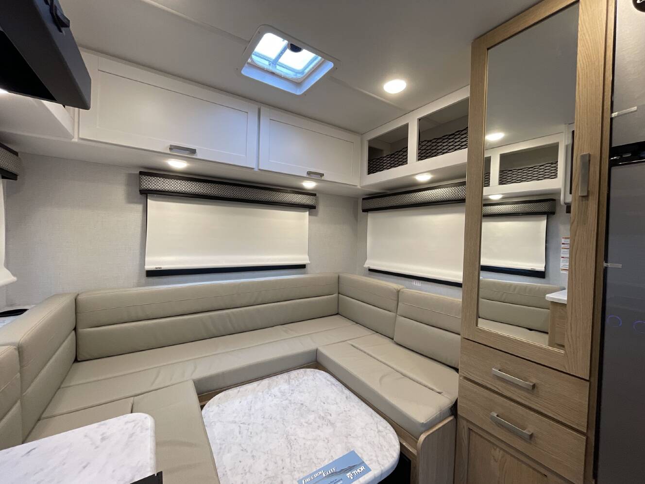 A photo of this 2026 Thor FREEDOM ELITE 19HEC