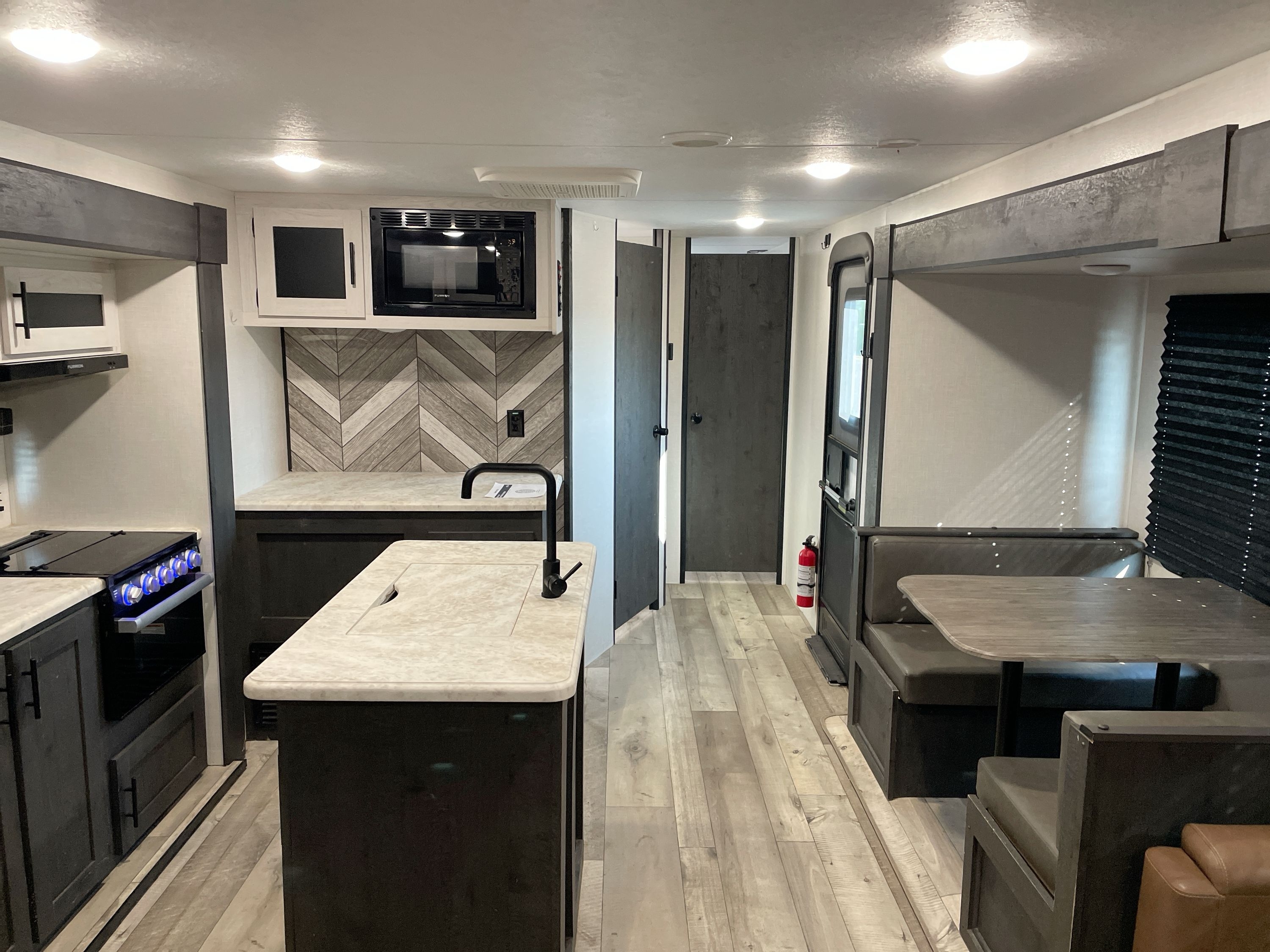 2024 K-Z Rv SPORTSMEN SE 303QBSE in wichita KS