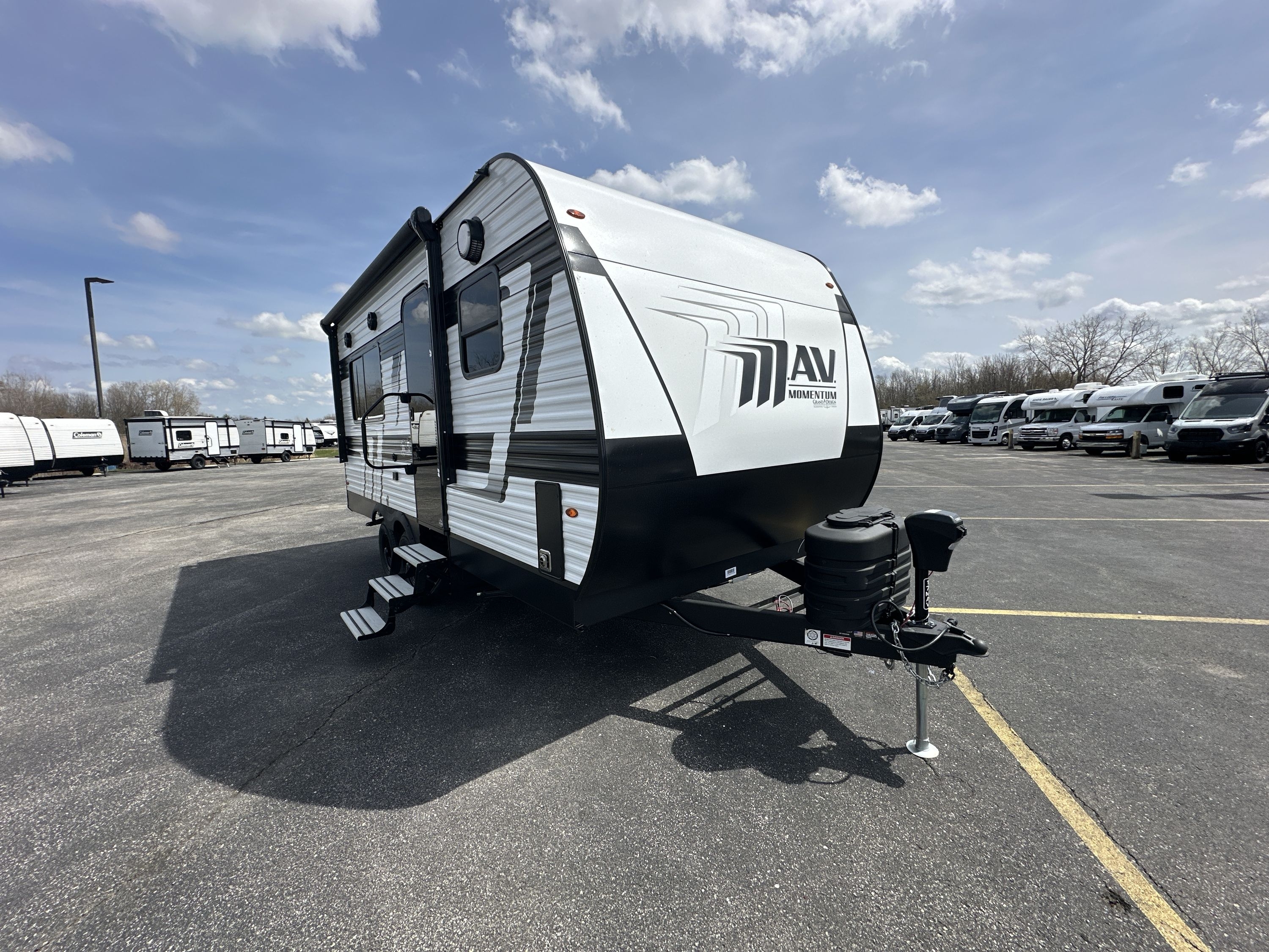 2026 Grand Design MOMENTUM MAV 17MAV in green bay WI