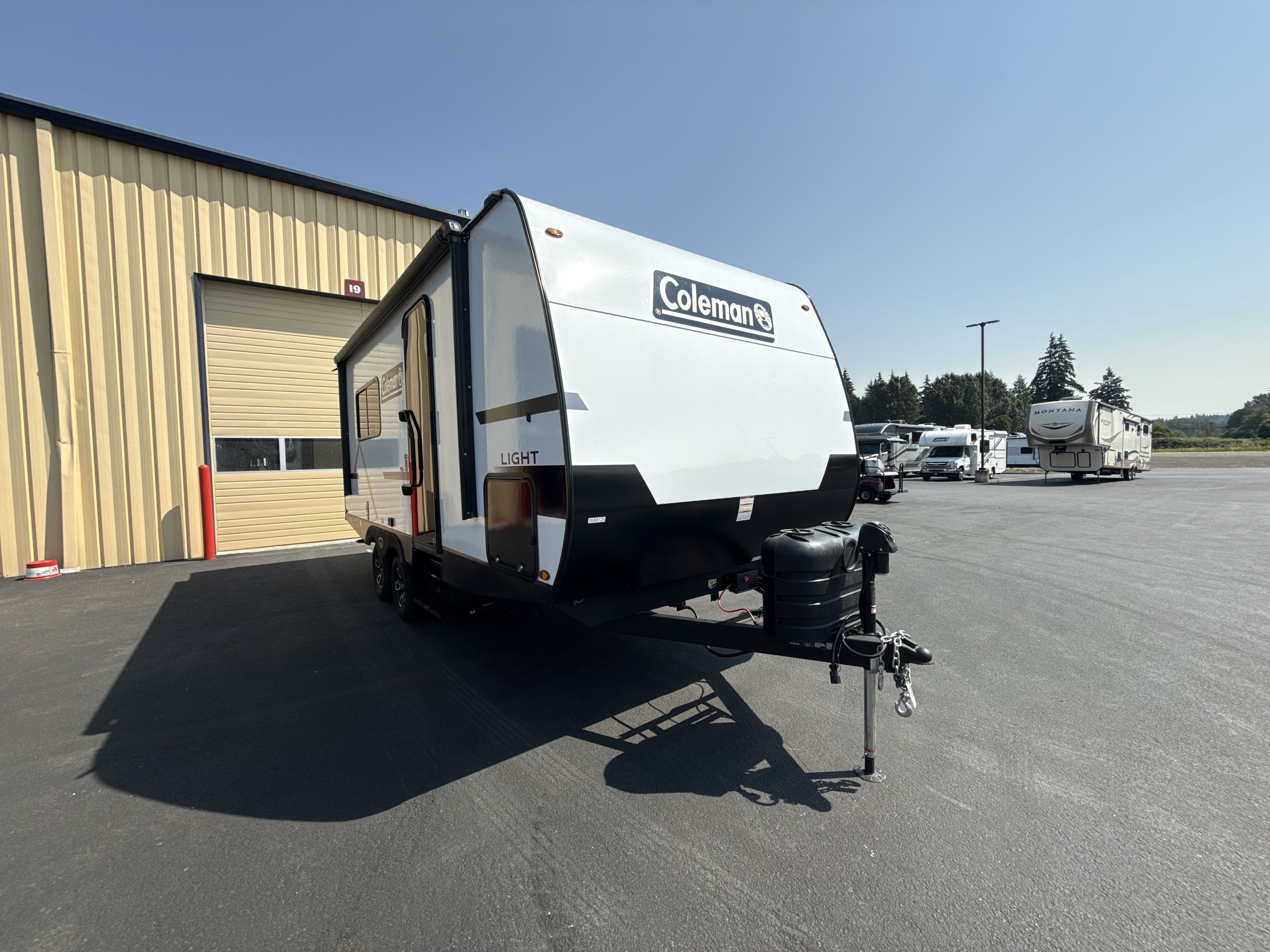 2027 Keystone COLEMAN LIGHT 18RX in woodland WA