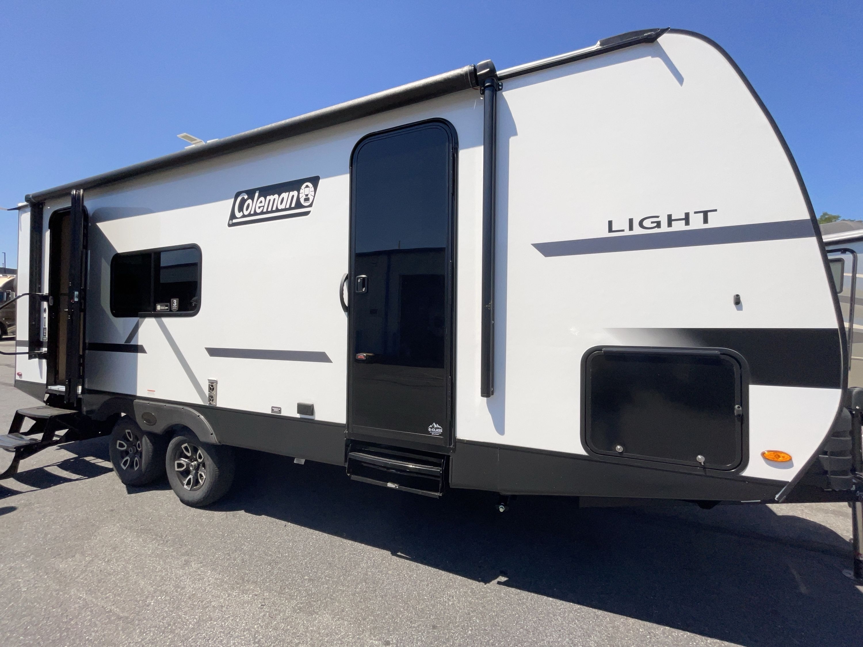 2027 Keystone COLEMAN LIGHT 21RX in hamburg PA