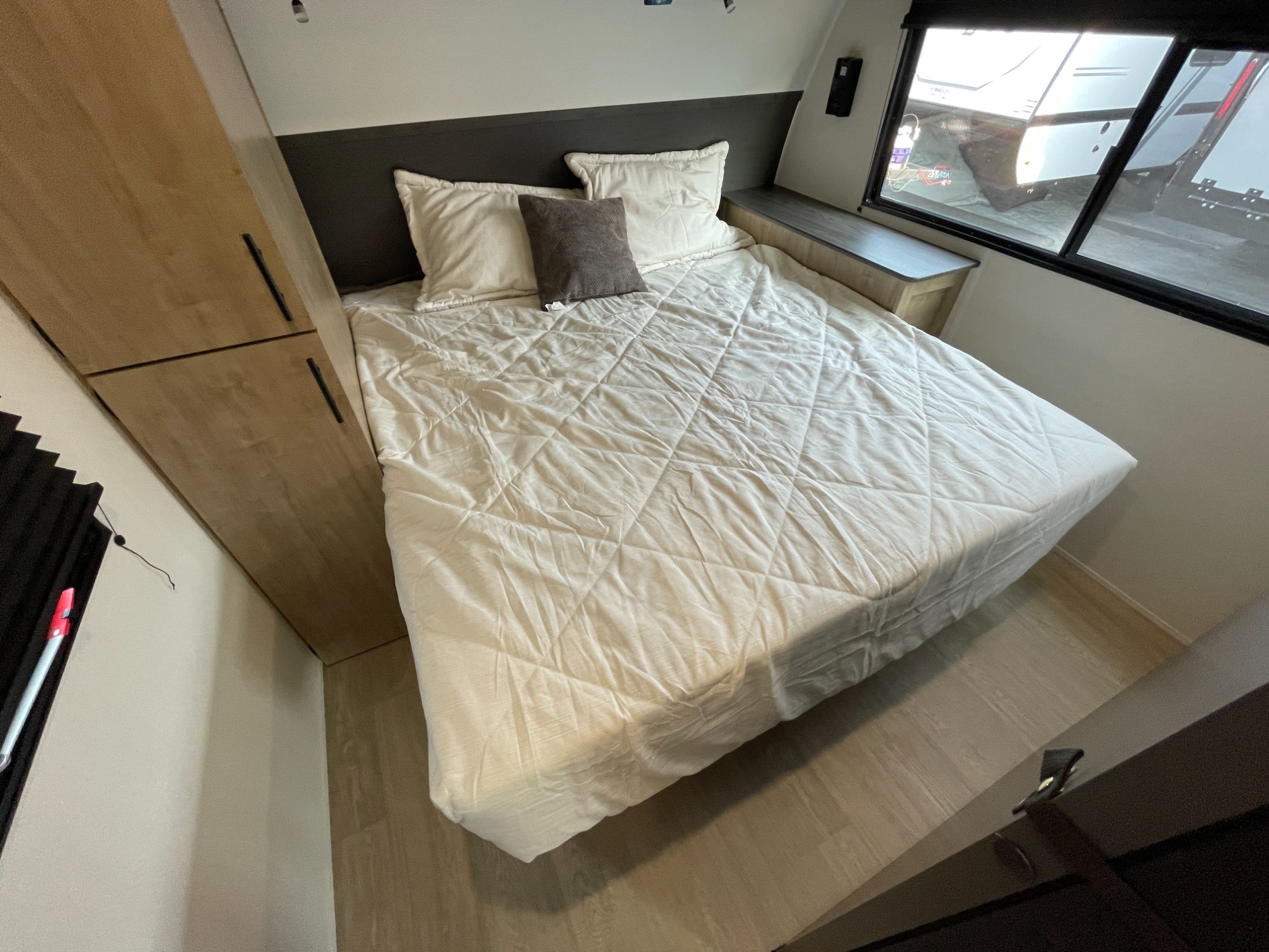 View more photos of this listing