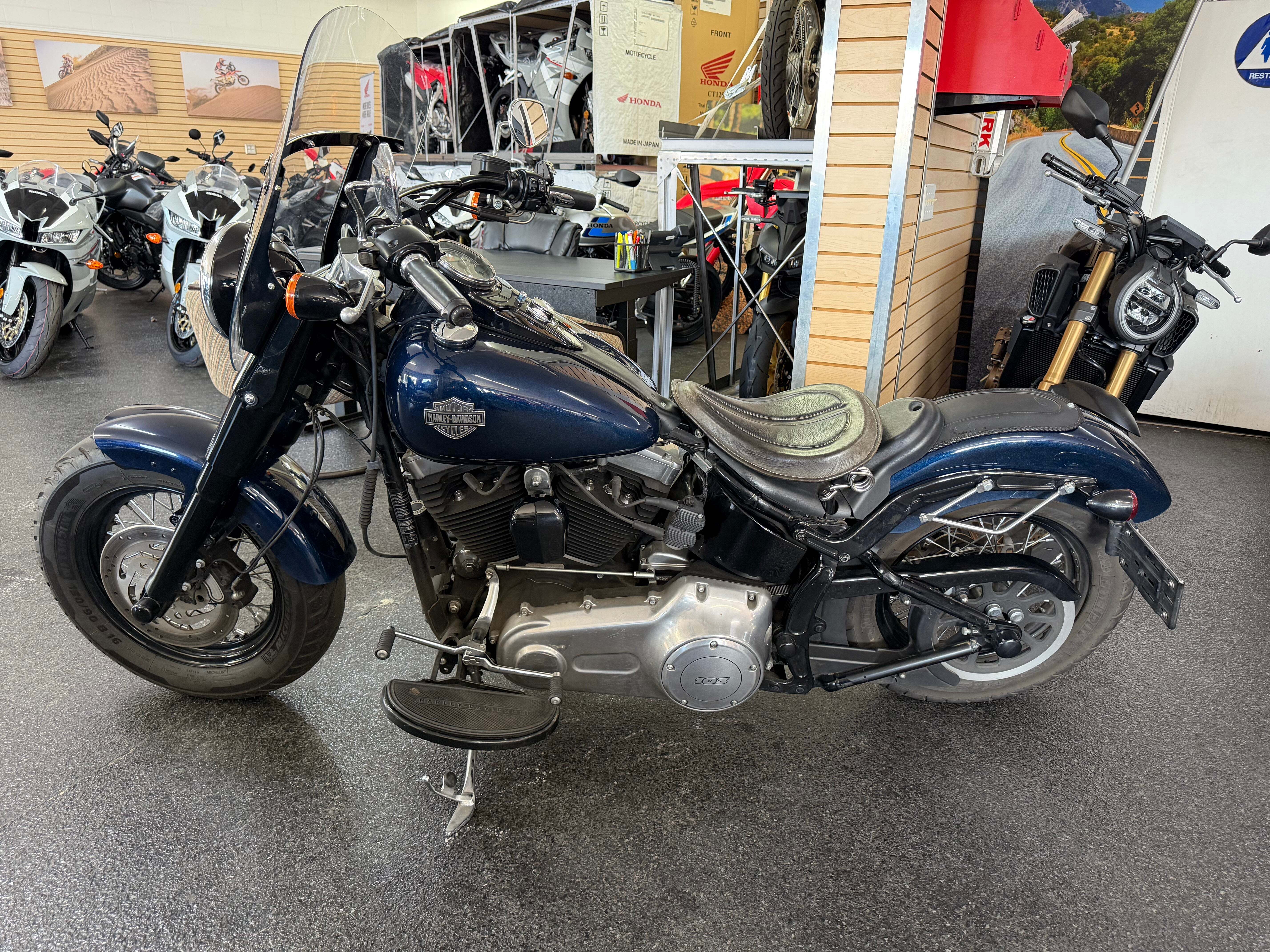 2013 Harley -DAVIDSON SOFTAIL STANDARD in Poway, CA