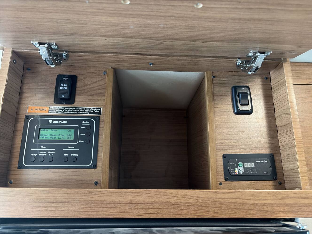 A photo of this 2015 Itasca NAVION 24V