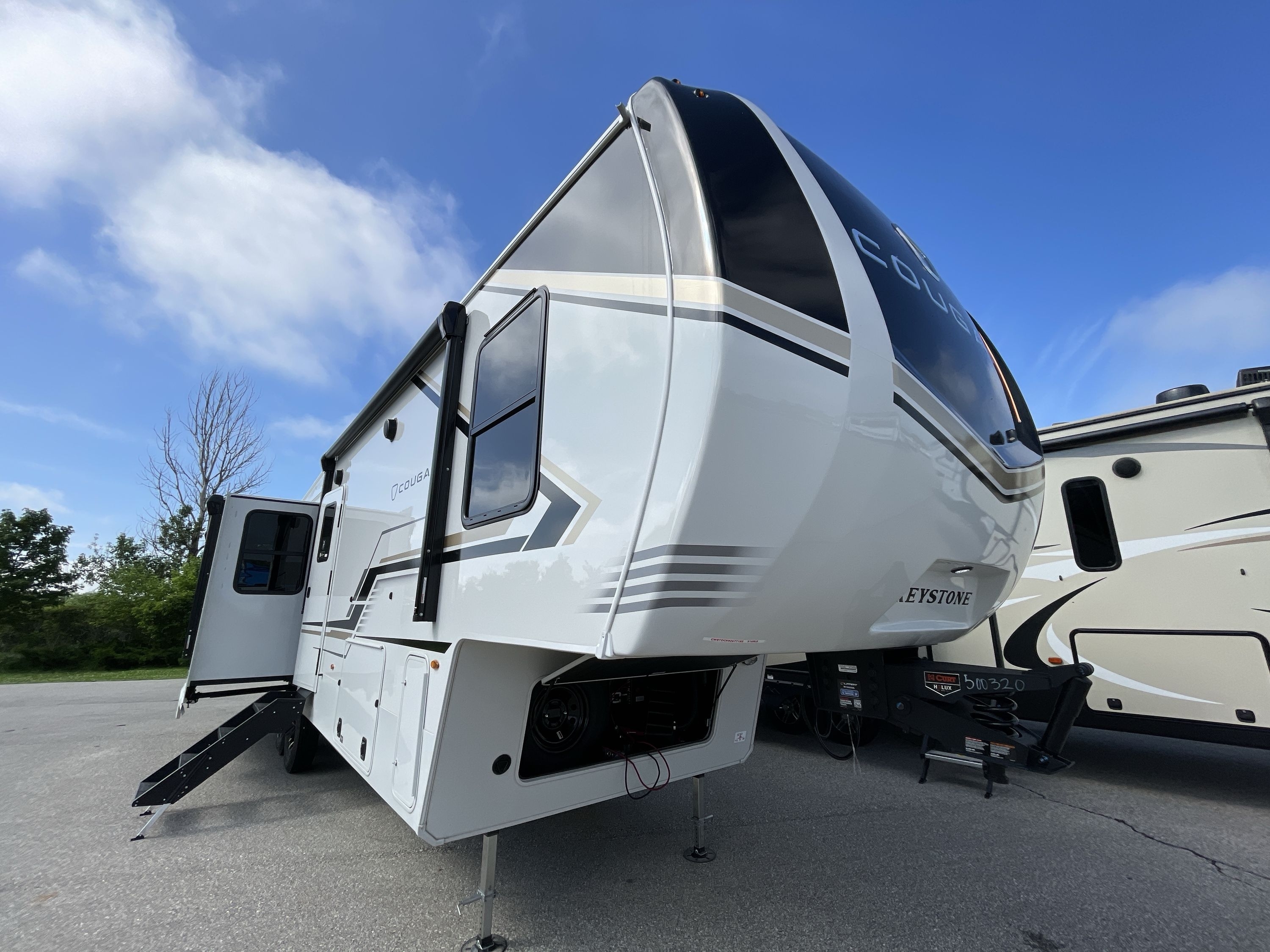 2027 Keystone COUGAR 316RLS in cedar falls IA