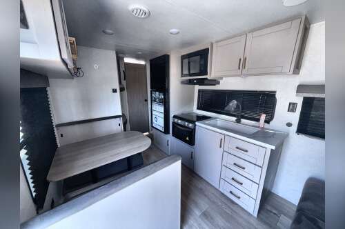 2027 Jayco JAY FLIGHT 260BHW in bakersfield CA