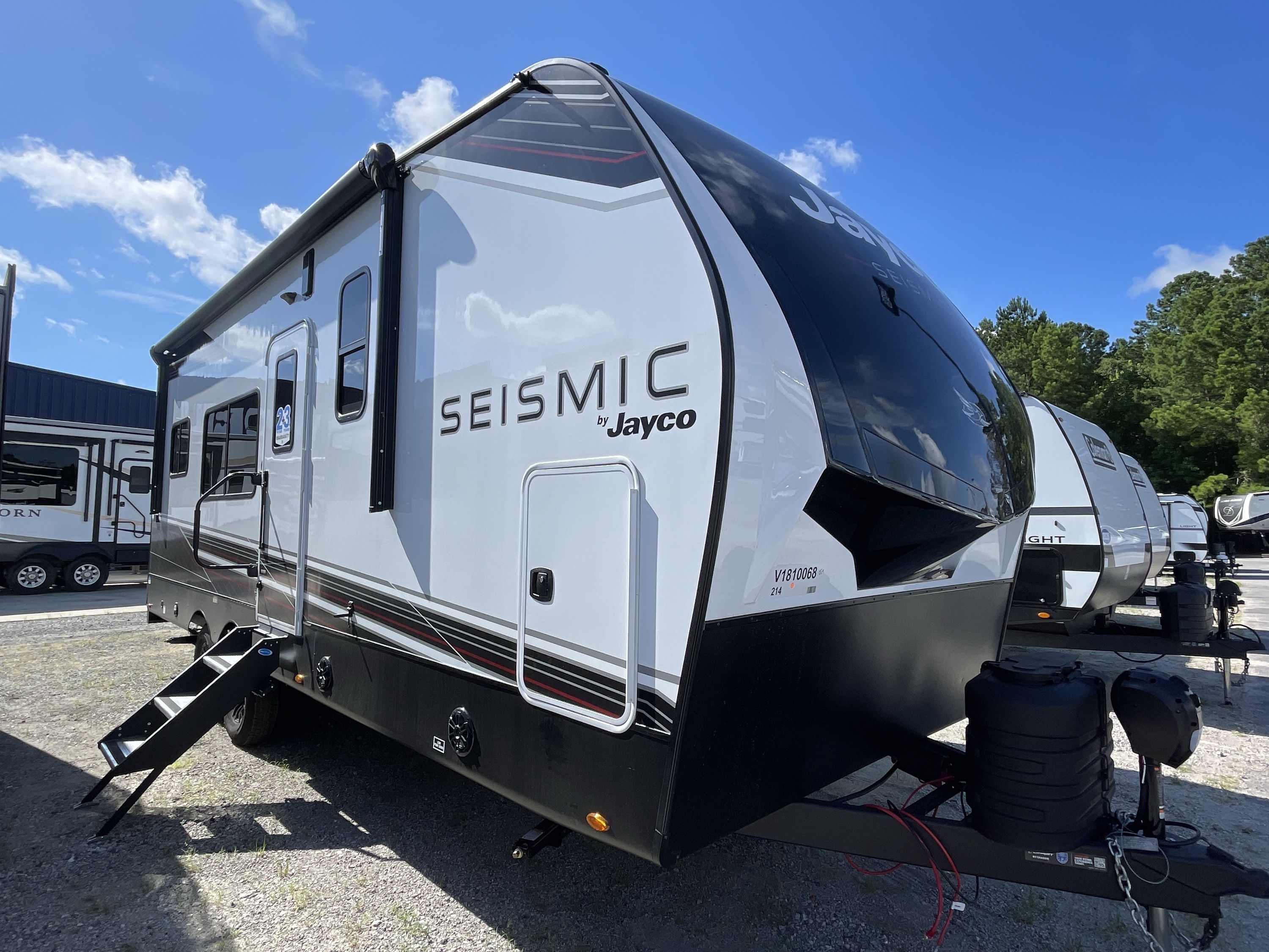2027 Jayco SEISMIC 214 in pooler GA