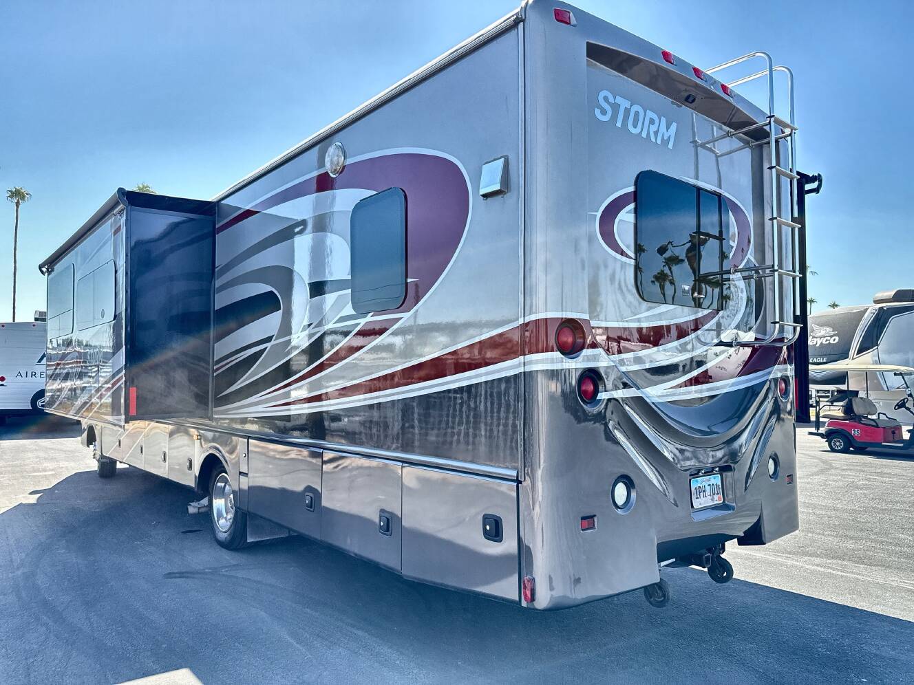 A photo of this 2017 Fleetwood STORM 32A