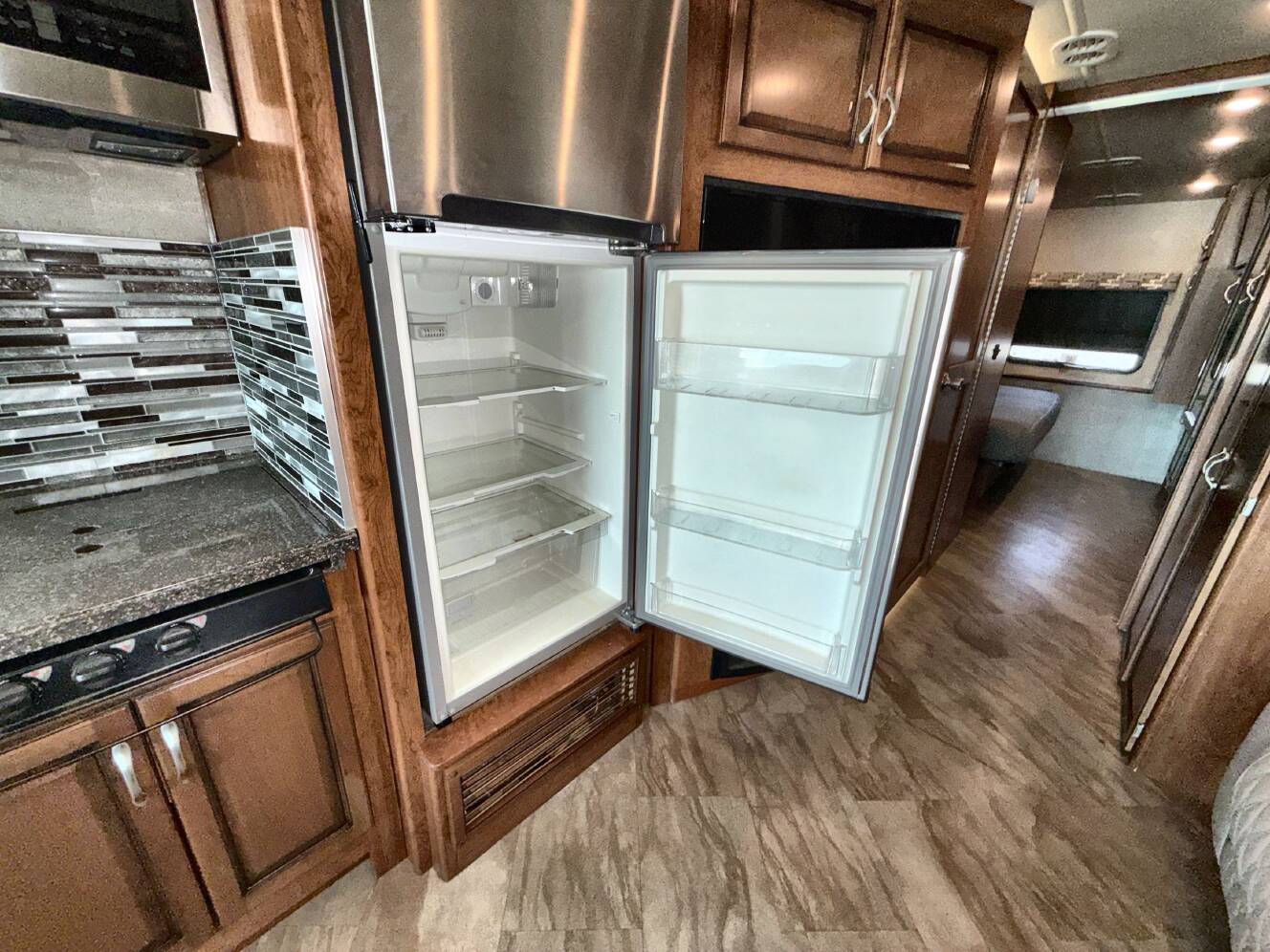 A photo of this 2017 Fleetwood STORM 32A