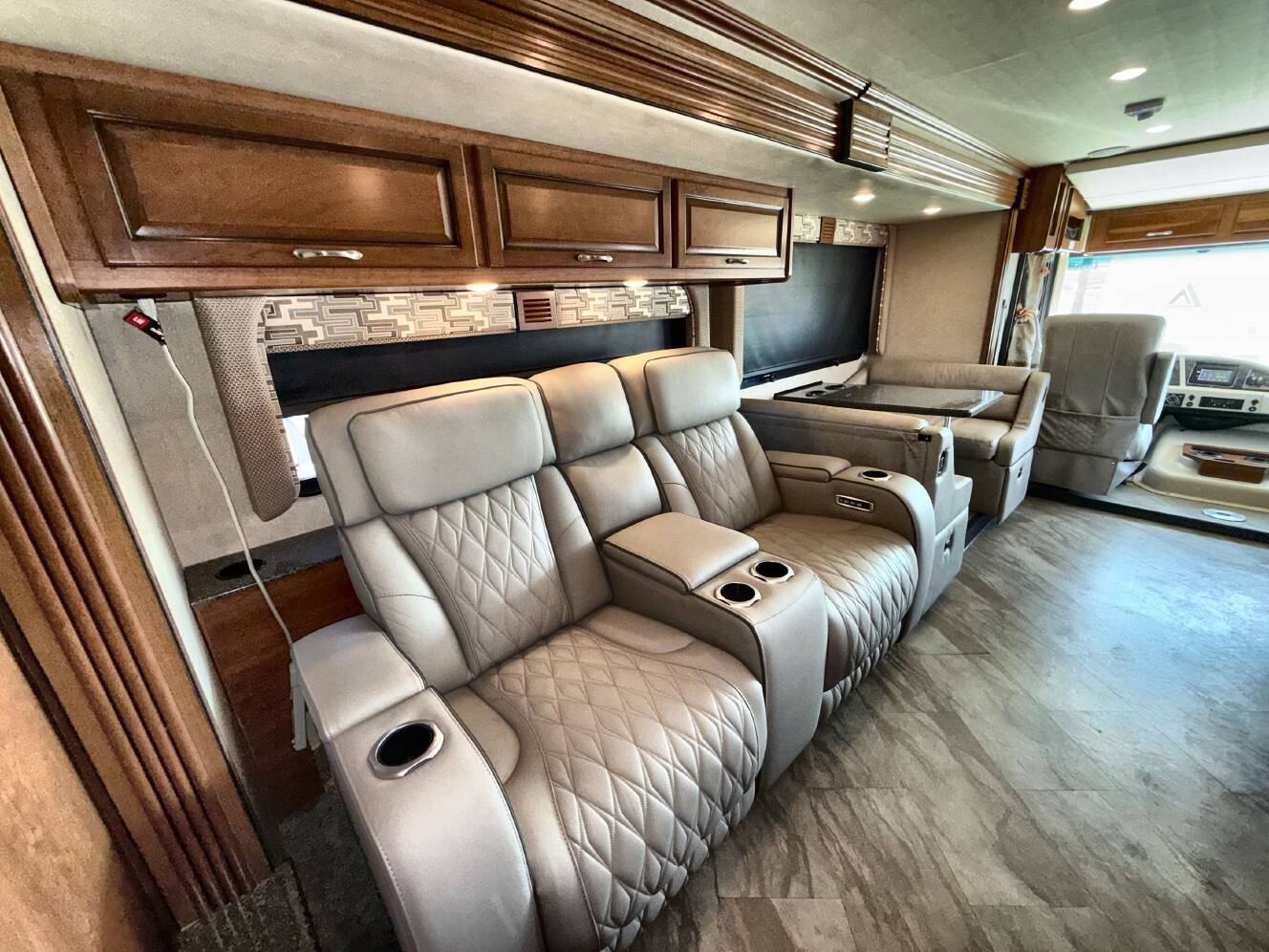 A photo of this 2017 Fleetwood STORM 32A