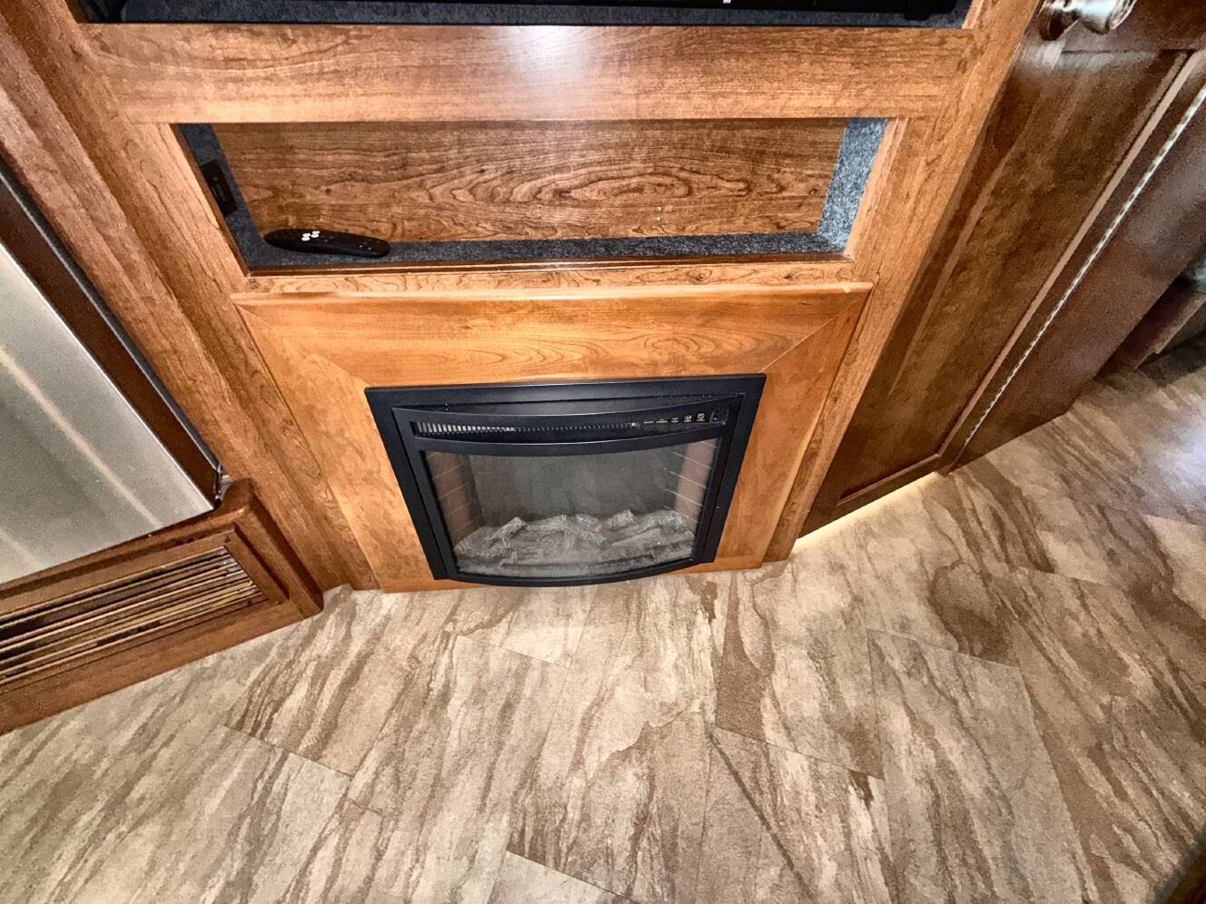 A photo of this 2017 Fleetwood STORM 32A