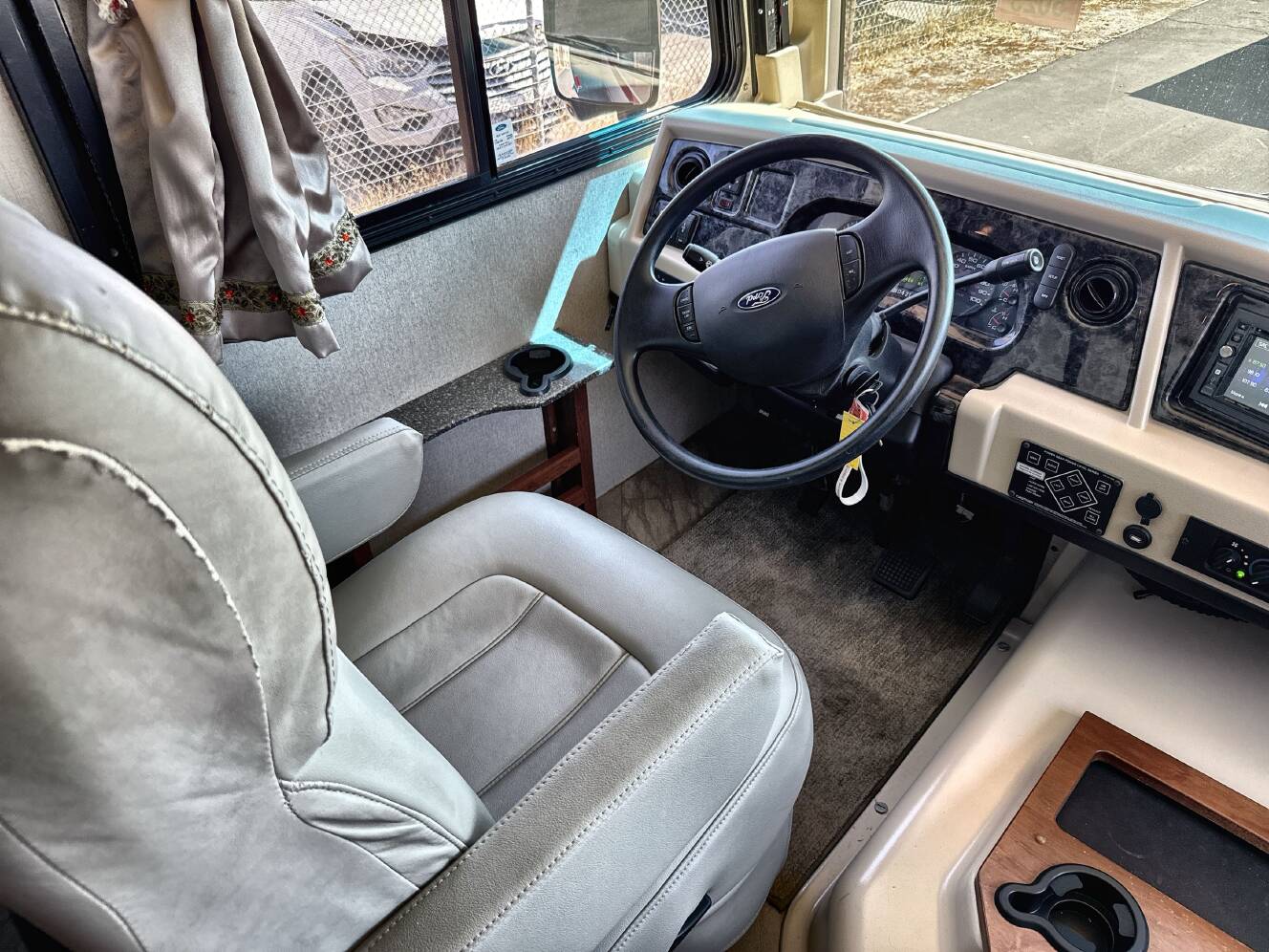 A photo of this 2017 Fleetwood STORM 32A