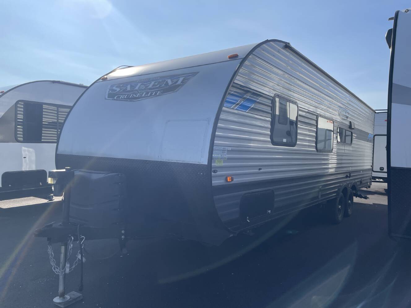 A photo of this 2021 Forest River SALEM CRUISE LITE 261BHXL