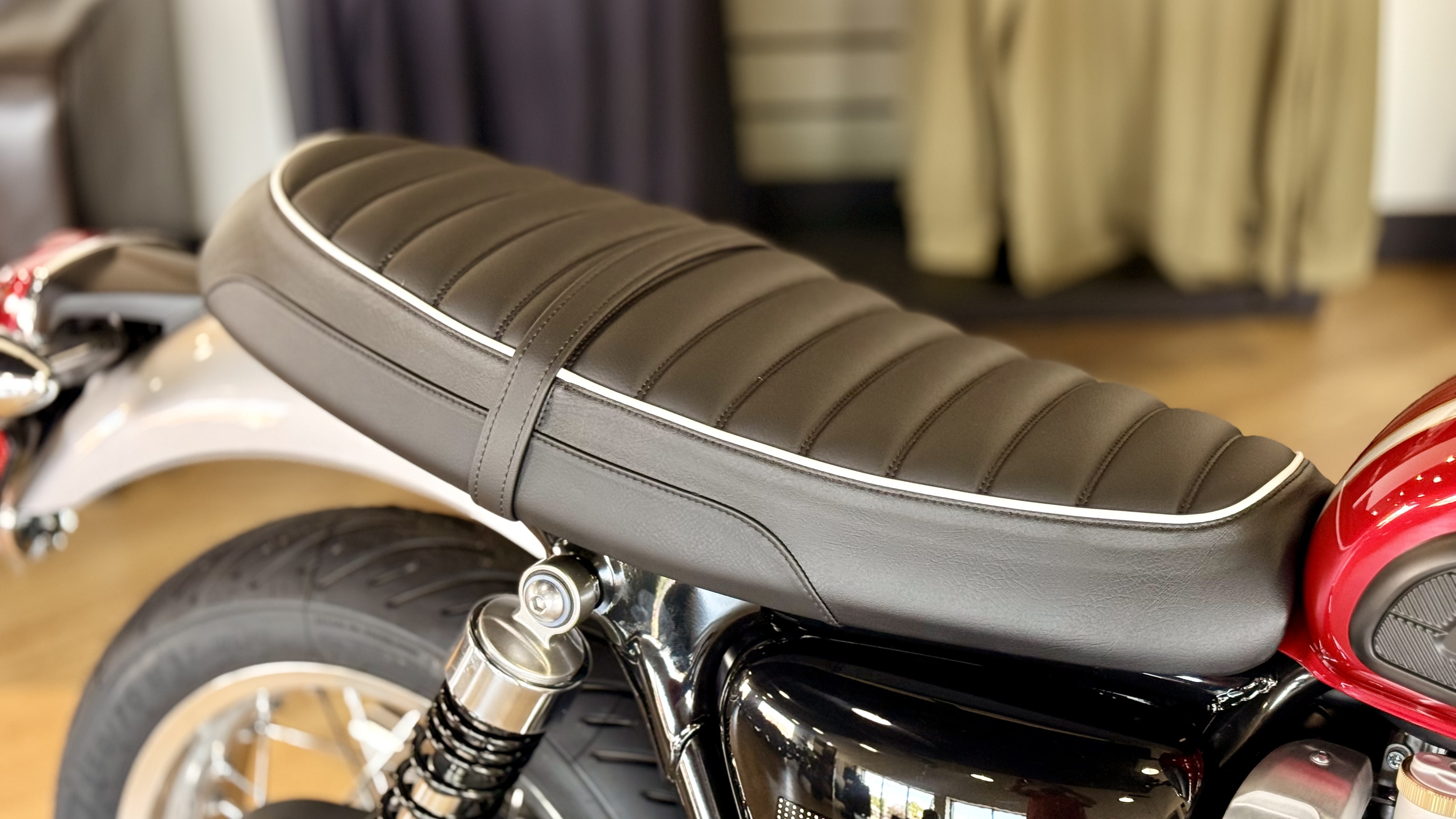 2025 Triumph Bonneville T120 Elvis Edition BASE in cleveland OH