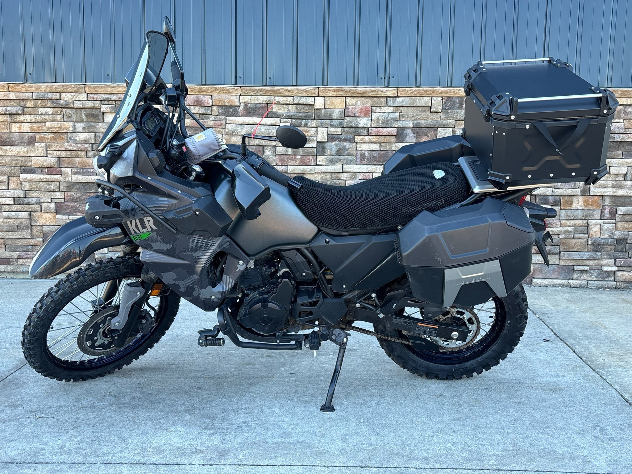 2022 Kawasaki KLR 650 Adventure ABS, USB Standard motorcycle