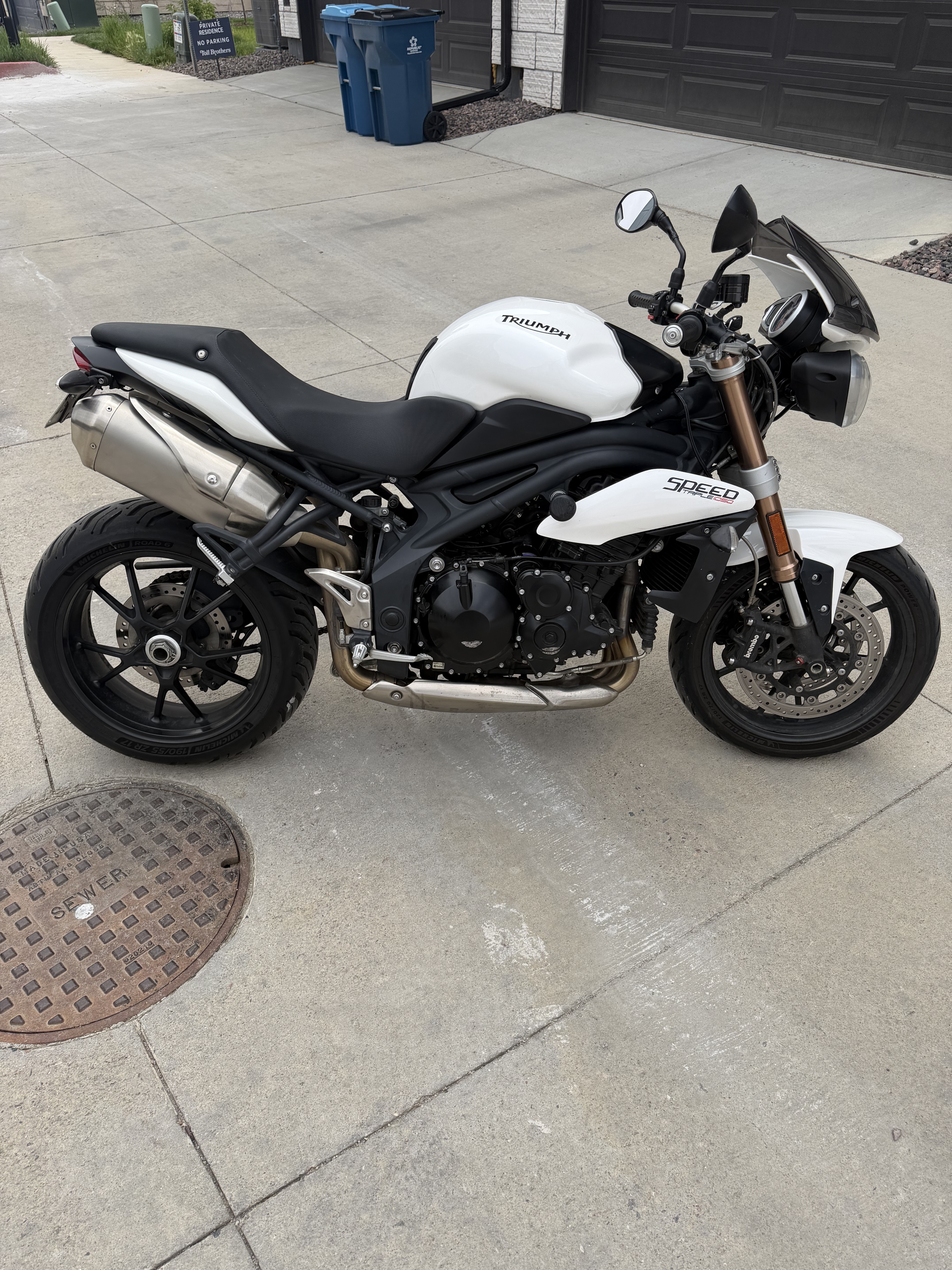2011 Triumph SPEED TRIPLE 1050 in aurora CO