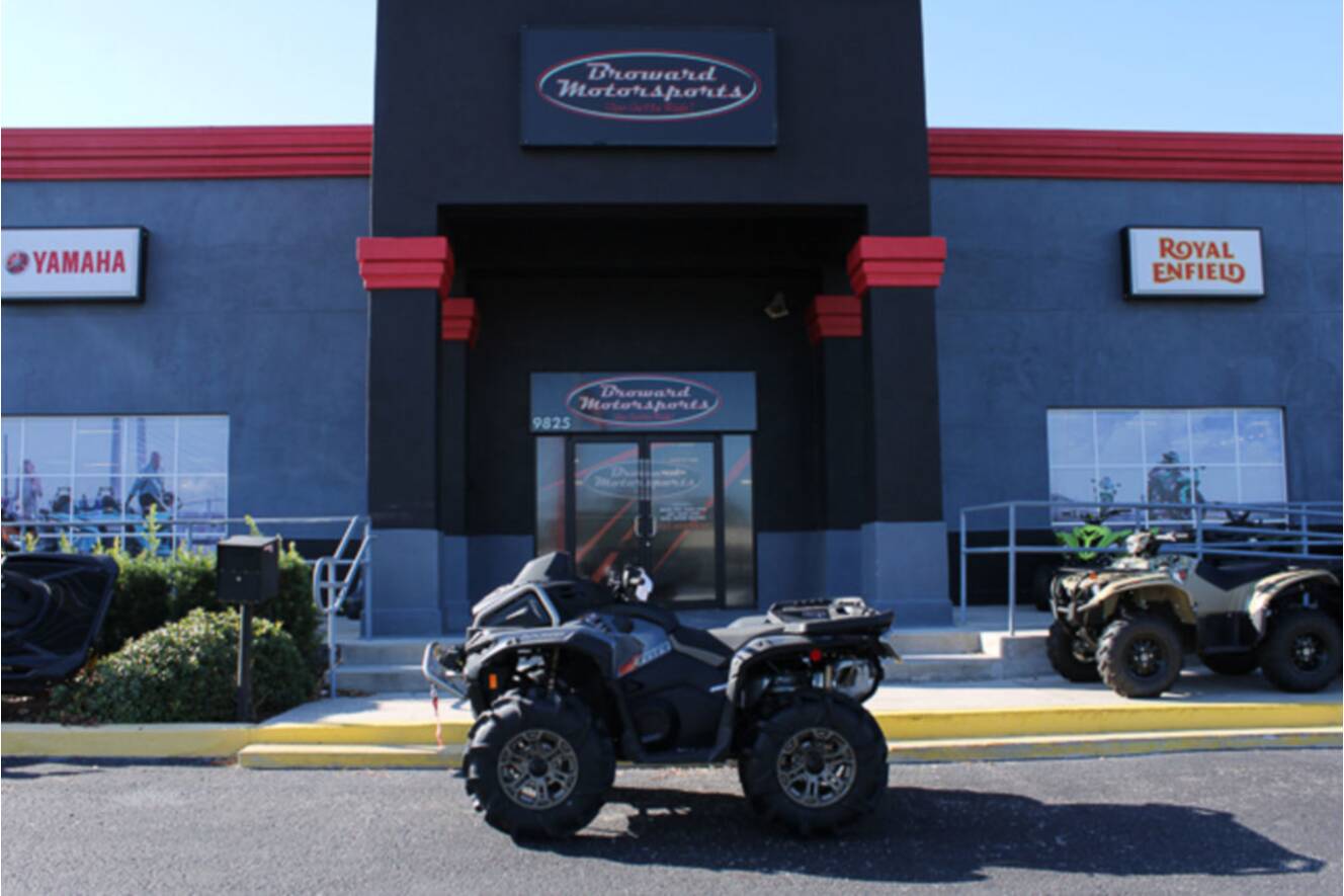 A photo of this 2026 Can-Am Outlander X Mr 850