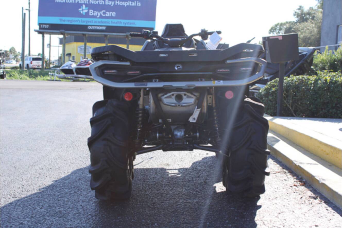 A photo of this 2026 Can-Am Outlander X Mr 850