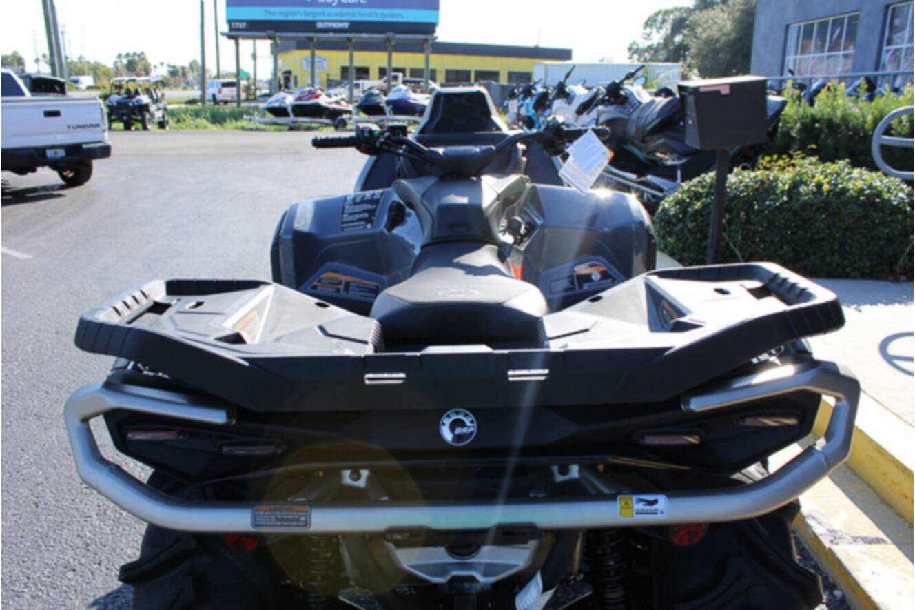 A photo of this 2026 Can-Am Outlander X Mr 850