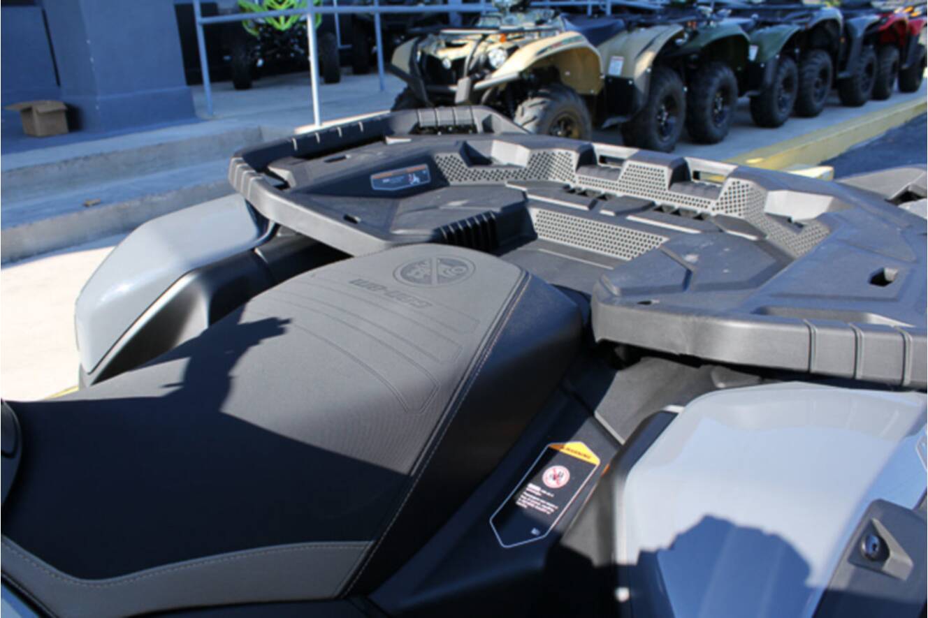 A photo of this 2026 Can-Am Outlander X Mr 850