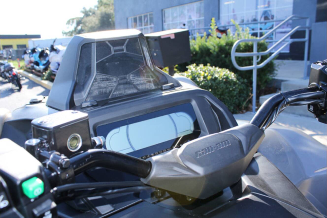 A photo of this 2026 Can-Am Outlander X Mr 850