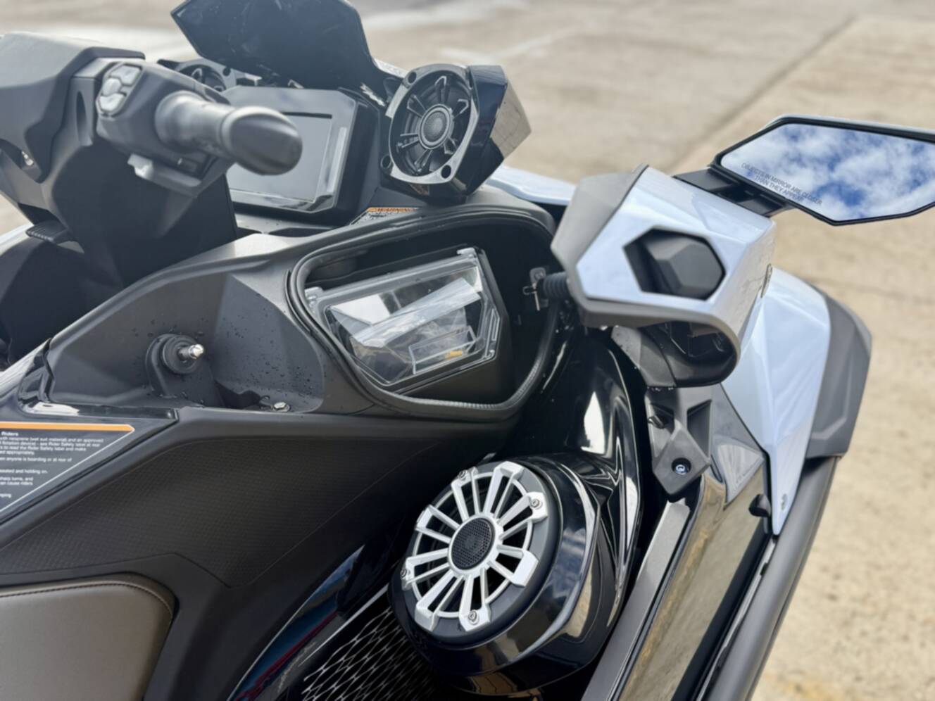 A photo of this 2026 Kawasaki Jet Ski Ultra 160 LX