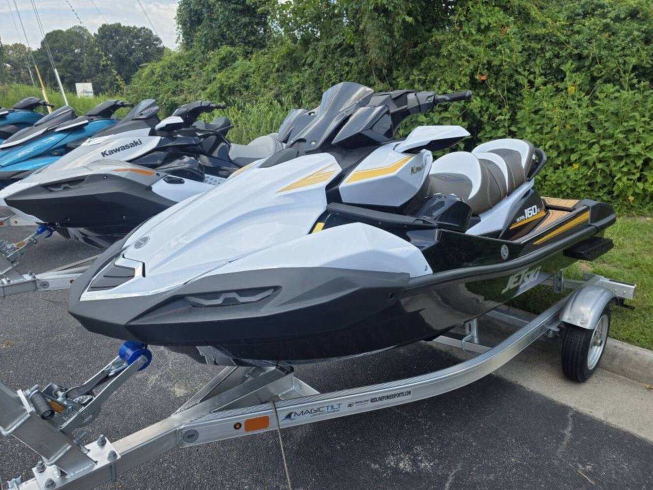 A photo of this 2026 Kawasaki Jet Ski Ultra 160 LX