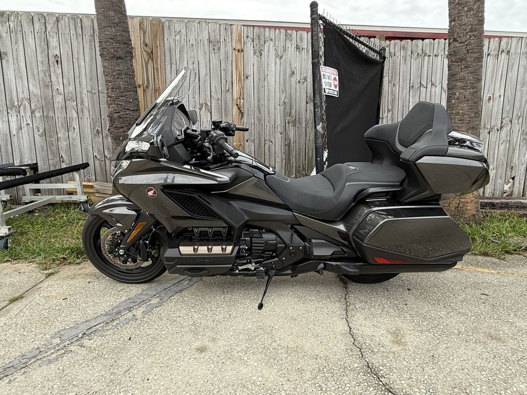 2024 Honda Gold Wing Tour 1800 TOUR in daytona beach FL