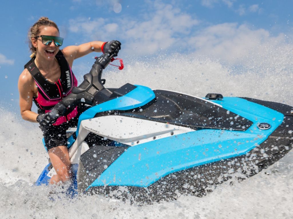 2027 Yamaha Waverunners Jetblaster DLX 3-Up in miami FL