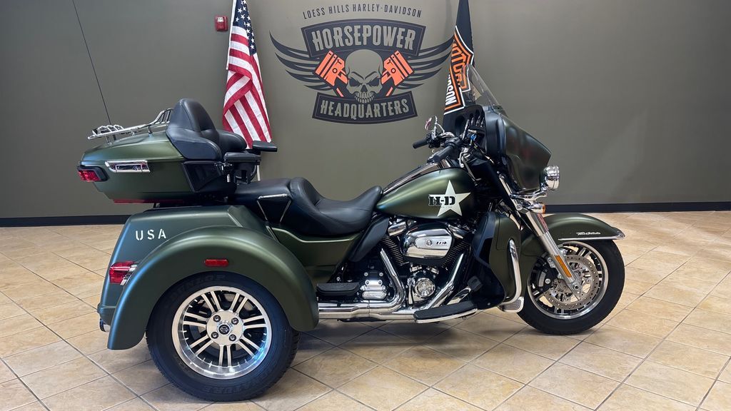 2022 Harley-Davidson® FLHTCUTG - Tri Glide® Ultra ULTRA CLASSIC in Pacific Junction, IA