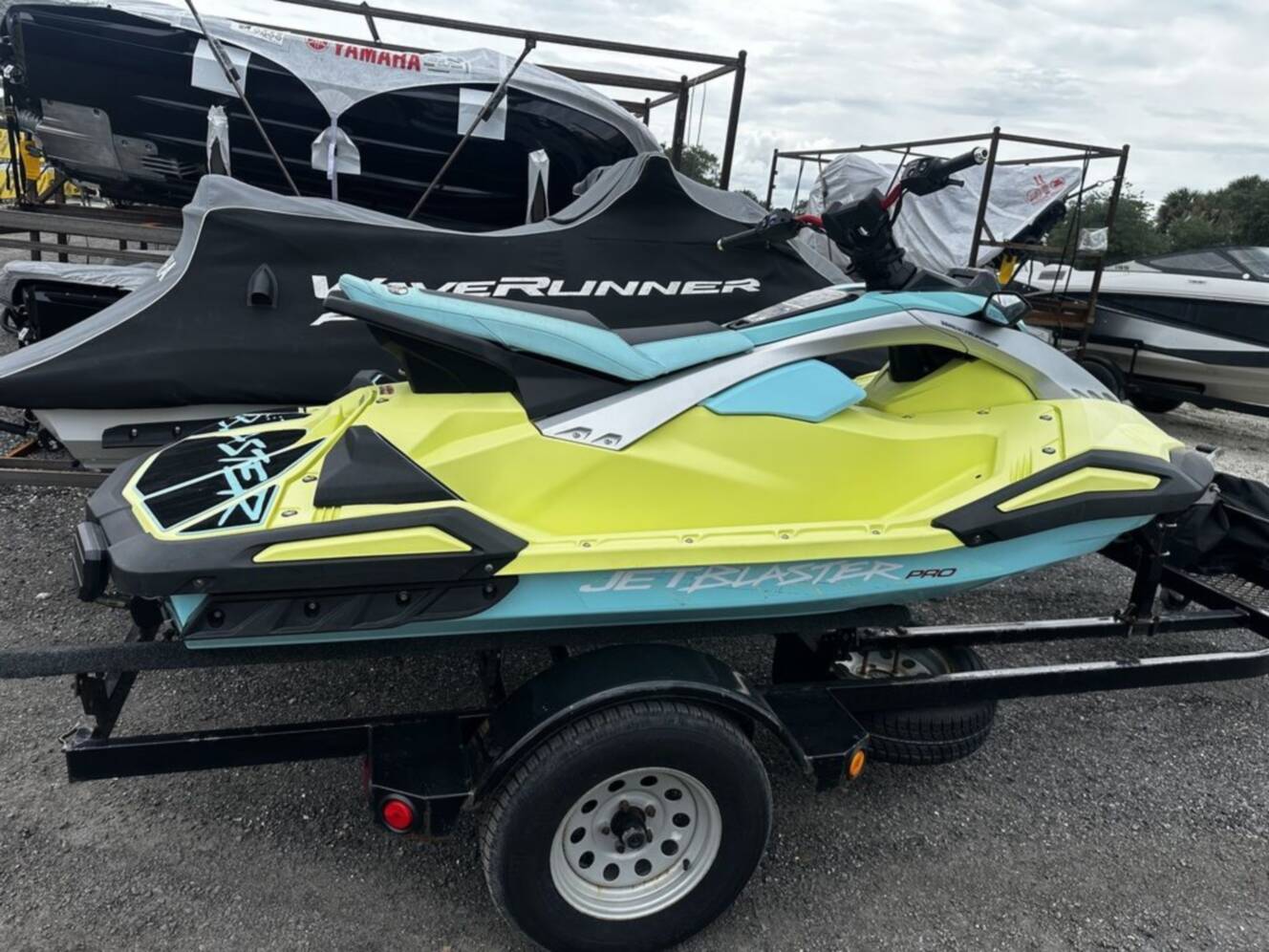 A photo of this 2025 Yamaha Jetblaster PRO 3-Up