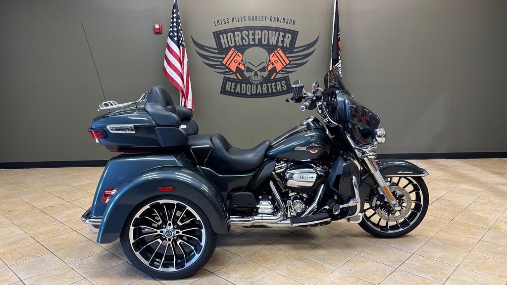 2025 Harley-Davidson® FLHTCUTG - Tri Glide® Ultra ULTRA CLASSIC in Pacific Junction, IA