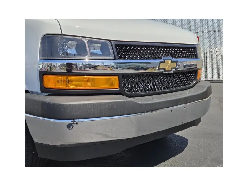 2026 CHEVROLET EXPRESS