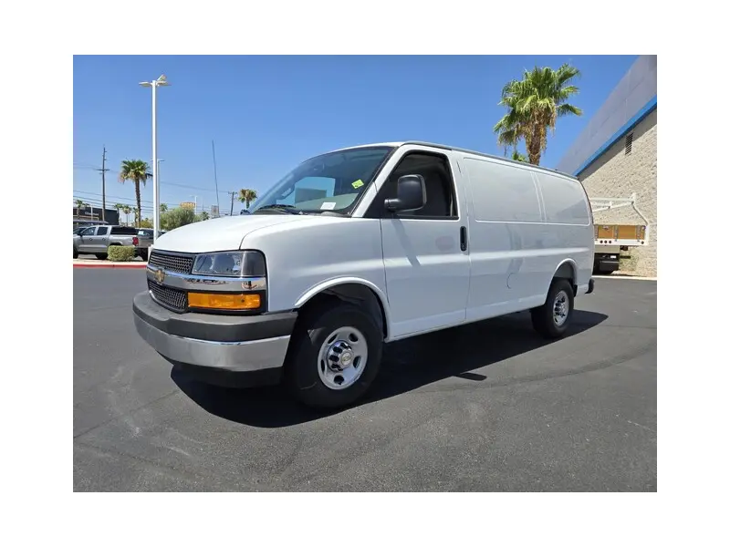 2026 CHEVROLET EXPRESS