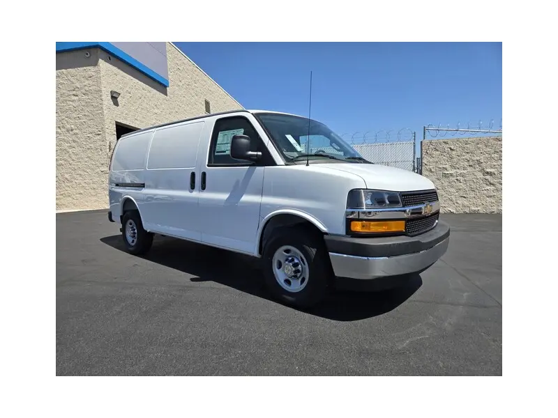 2026 CHEVROLET EXPRESS