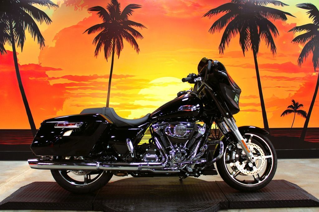 2026 Harley-Davidson® FLHX - Street Glide® FLHX in Ormond Beach, FL