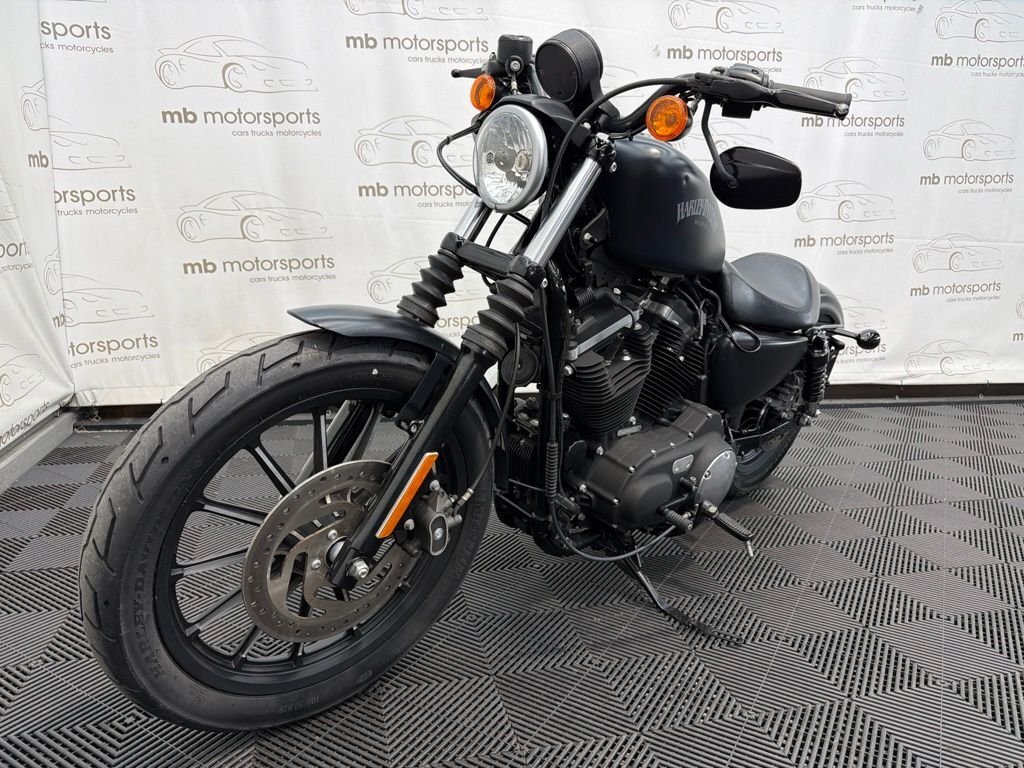 2015 Harley-Davidson Sportster Iron 883 in Asbury Park, NJ
