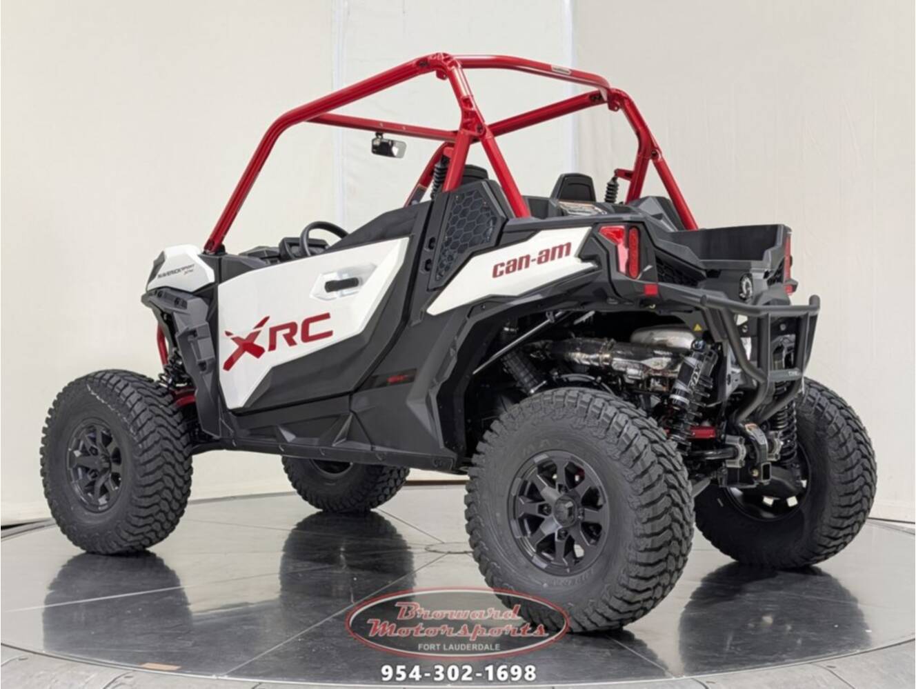 A photo of this 2026 Can-Am Maverick Sport X rc 1000R