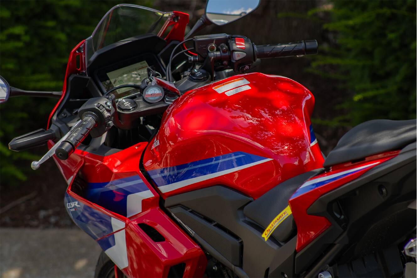 A photo of this 2026 Honda Honda CBR500R