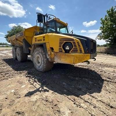 2023 Komatsu HM400-5 in Trenton, NJ