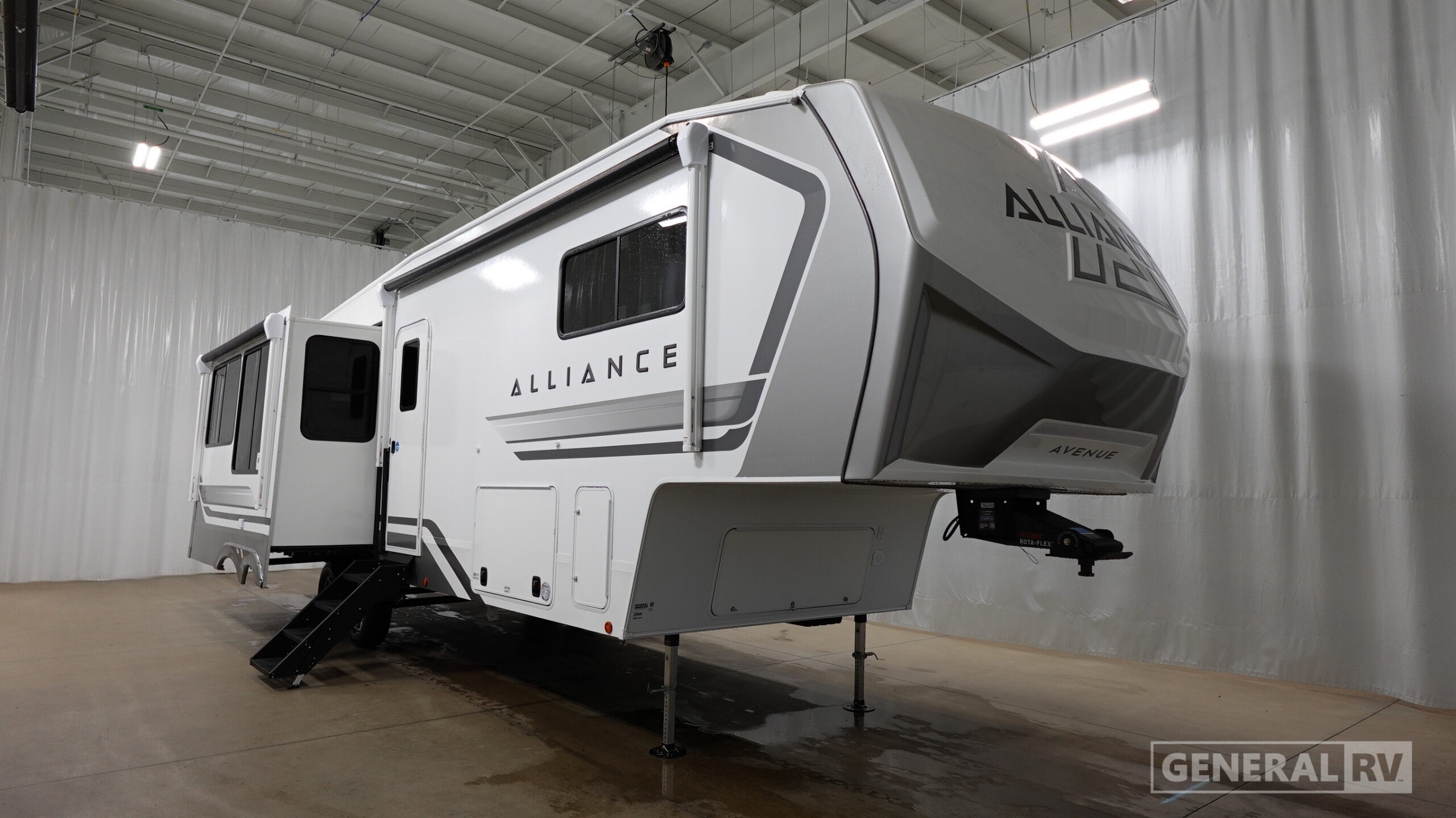 2027 Alliance Rv AVENUE 32RLS in salisbury NC