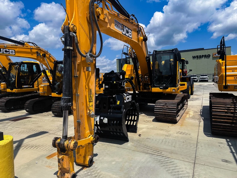 2022 JCB 245XR