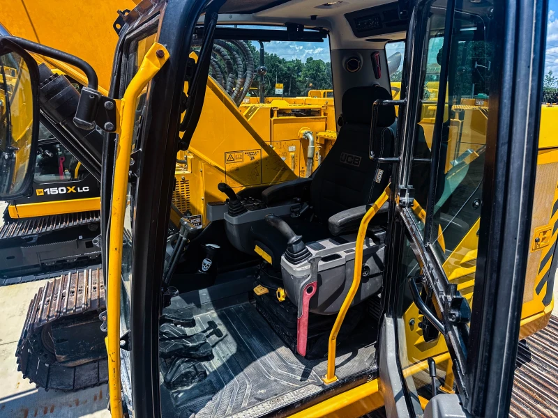 2022 JCB 245XR