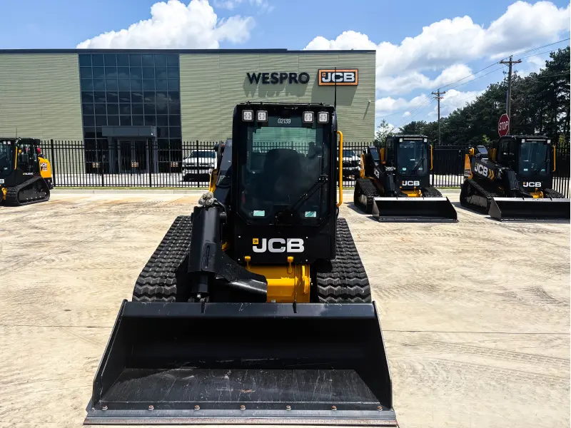 2025 JCB 270T