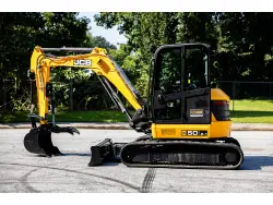 2022 JCB 50Z-1