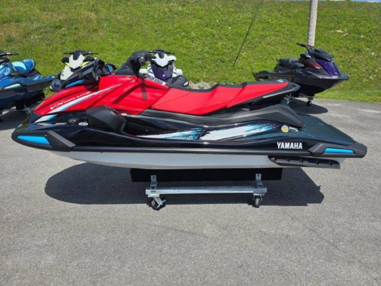 A photo of this 2026 Yamaha Waverunner VX Deluxe w/ Audio