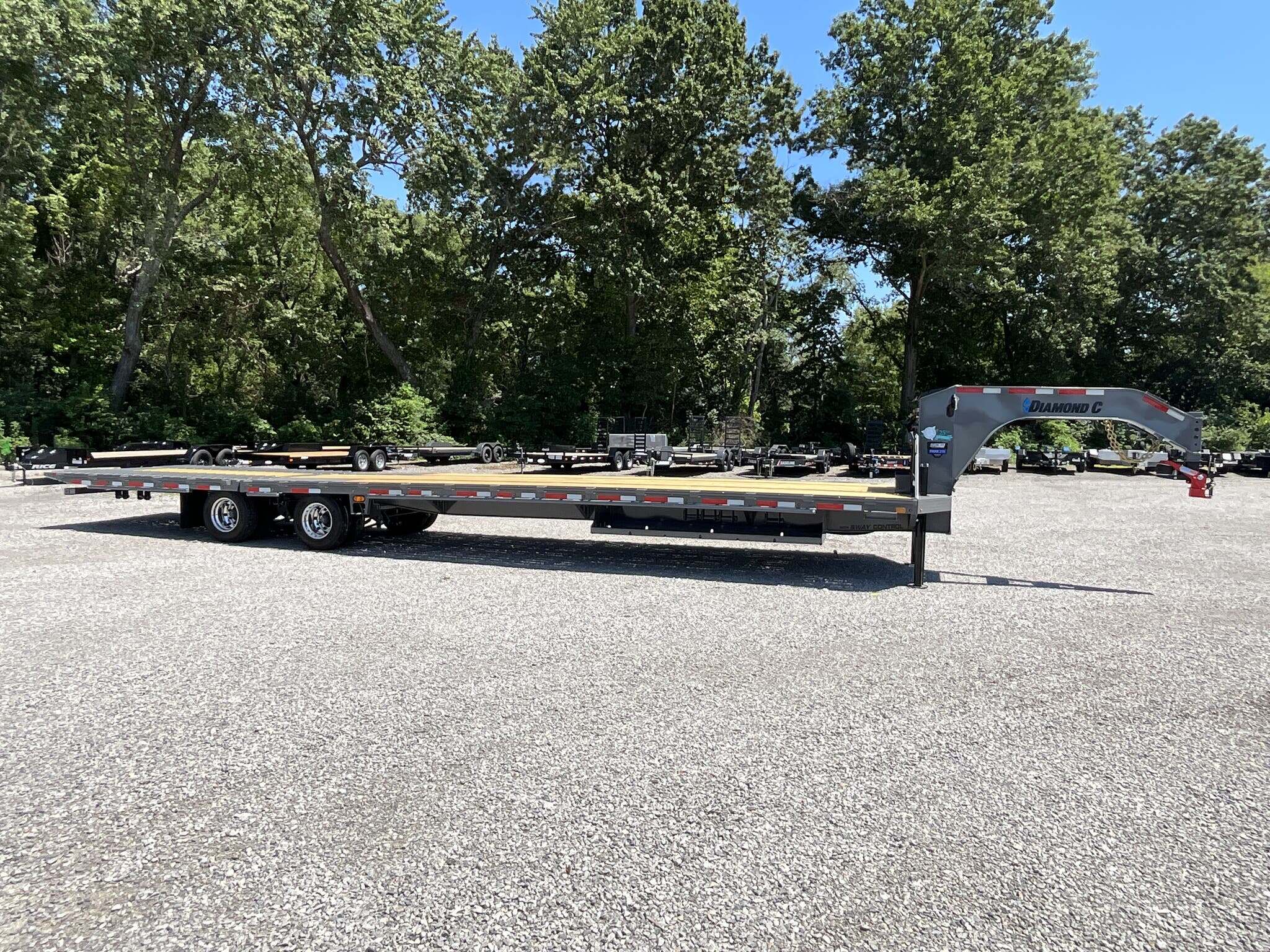2026 Diamond C FMAX FMAX216HDT-L40X102 in Mount Vernon, IL