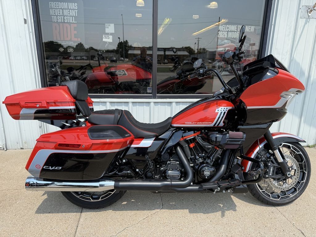 2024 Harley-Davidson® FLTRXSE - CVO Road Glide® CVO CUSTOM in Omaha, NE